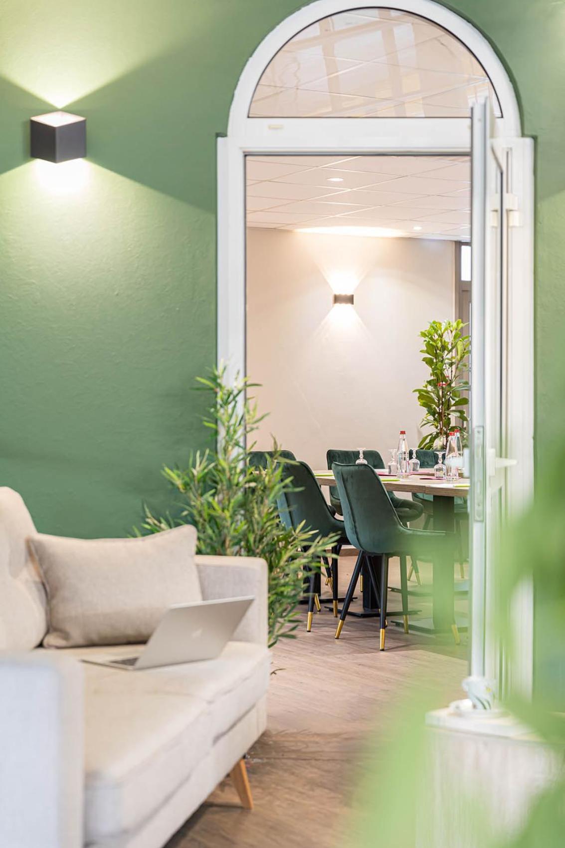 Logis Hotel Restaurant L'Abri Blavozy Kültér fotó