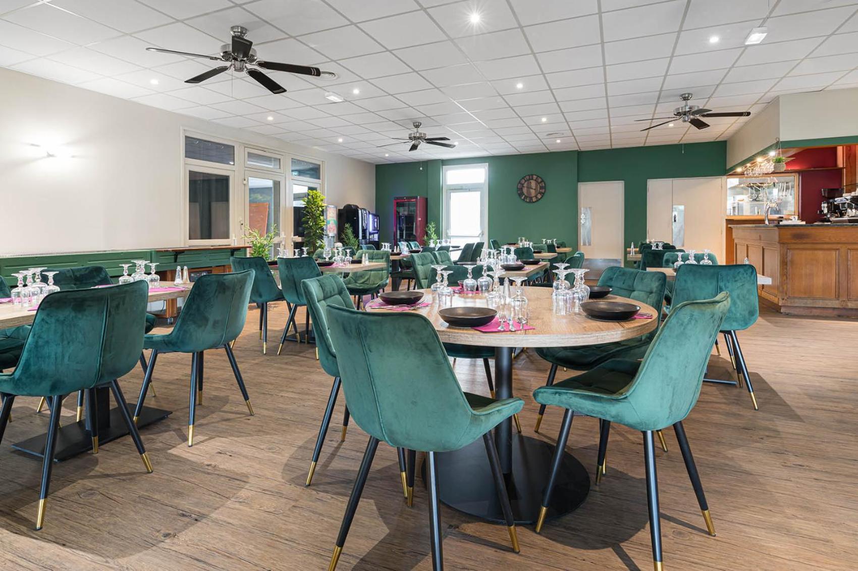Logis Hotel Restaurant L'Abri Blavozy Kültér fotó